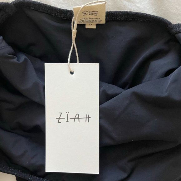 Philo One Piece Bouclê | Black - Picture 7 of 7